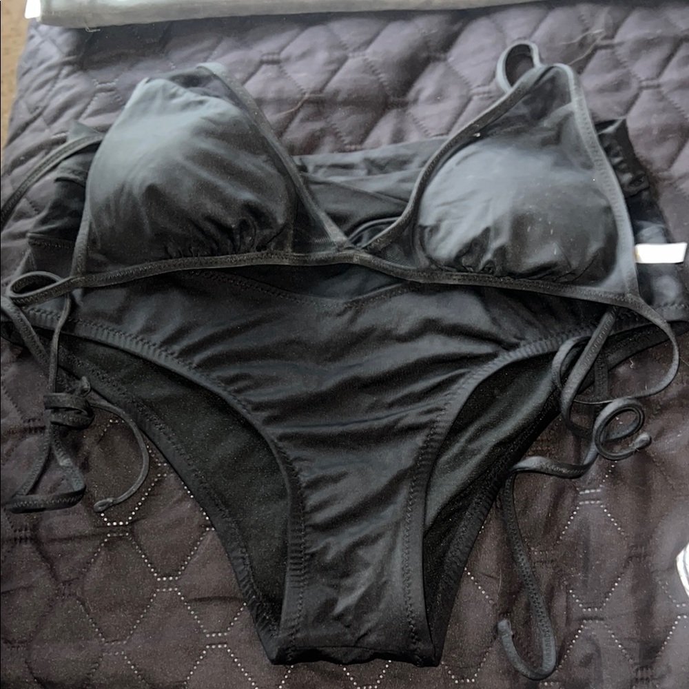 Black Bikini Set